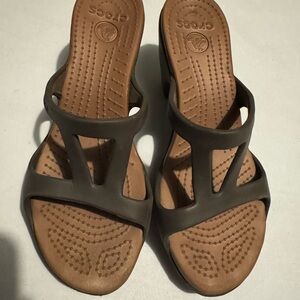 Crocs Women's Brown high heel sandals